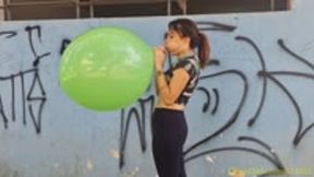 Claire B2P a 16" Gemar Punchball