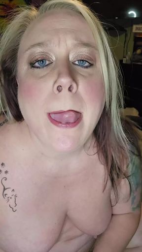Hot wife cucks daddy while she fucks another man toy