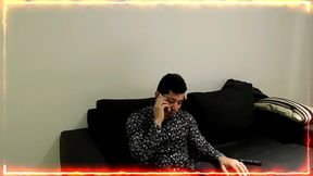 llamo 2 putas , las azoto , las y se hizo el vivo , mira como termino