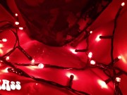 Regalo di Natale: 2 cazzi tutti per me! Mi sborrano in figa, il cornuto lecca tutto e poi mi bacia