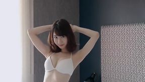 Yuki Kashiwagi: Untamed Japanese Juggs