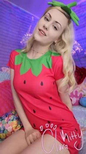 CLaraKitty: Strawberry roleplay short