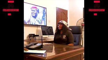 OFFICE SQUIRT AND SEX WITH HUGE ASS EMPLOYEE