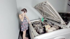 I WENT TO HELP MY FRIEND FIX HER CAR AND CAUGHT HER SNIFFING MY HIDDEN FARTS - BY BABE AND CINDY LOPES - CLIP FULL