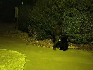 Fat dick needs to get rid of the cum and that's where I come in. I sucked a fat dick in the parking