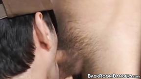 ”Deepthroating  amateur screwed raw until big facial”