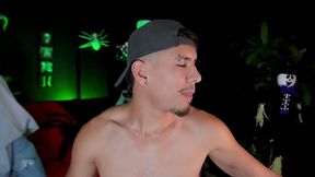 Aaron Foox Private Show