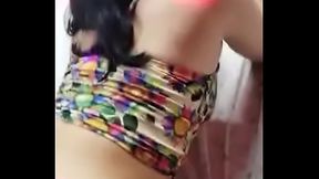 MORENA DE 24 ANOS ELA GOSTA MESMO &Eacute_ DE TREPAR COM ESSE COROA