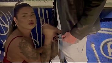 vi o mo&ccedil_o de pau duro na rua e chamei pro ponto de &ocirc_nibus e mamei ele l&aacute_ viciada em Exibicionismo levei pra casa pra conhecer melhor