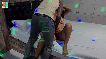 Gozei na boca da putinha casada no motel de beira de estrada meio da viagem para aracaju