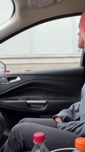 Truck flashing PART 3!! Flashing semi truck drivers