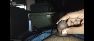 Indian Guy Cuming hard