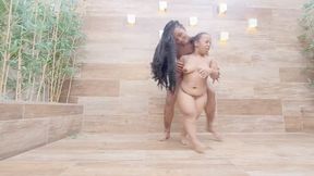 The dwarf carrying the giantess - By ROCHELE WADE VS ANANZINHA - CLIP 4