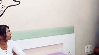 Meri GF ko Ek Naya Dost Mila! Wo uske Bedroom mein Choda aur Meri Cheezein Haasil ki!