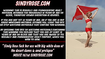 Sindy Rose fuck her ass with big white done at the desert dunes &amp_ anal prolapse