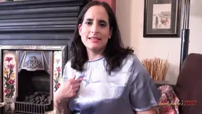 Curvy MILF landlady Lorelei finds her own big-titted porn