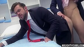 Big 10-pounder Doctor Butthole Sex With Cum Flow