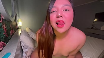 Pinay Sharinami Showing her Hairy armpit