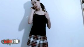 Cynthia Lavigne: Pornostar Little Brunette Cynthia Lavigne Doing a Hot Striptease