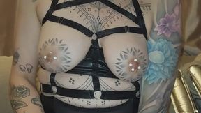 Goth slut orgasm, hear me moan!