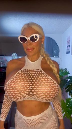 Stripping out of my white sexy fishnet ! Come get me naked for me