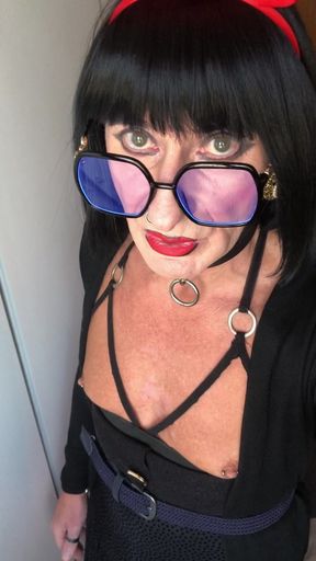 Boobs Piercings and Walking