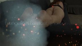 Eve barefoot on the couch 02