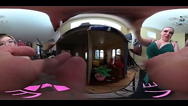 VR 360 POV Starving Giantesses Pillage &amp_ Raid