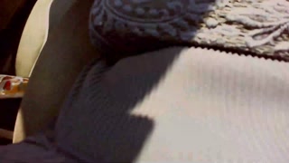 La Italian stepmom masturbates in the car while taking her stepson to school