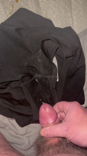 Cumming on knickers