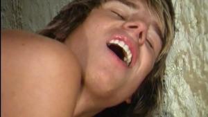 EastBoys: Bradley as well as Benedikt sensual kissing