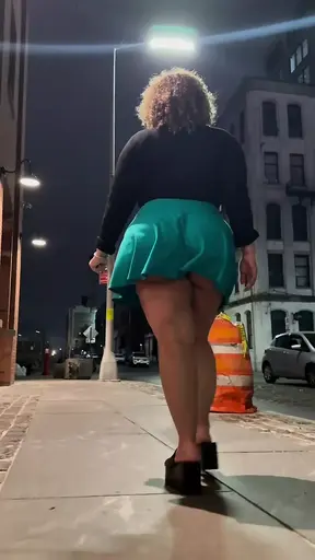 Puerto Rican MILF in high heels teases perverts with her big booty and thick thighs