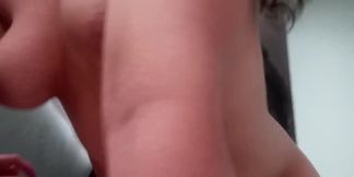 Follandome a la gorda del salon porque ella queria probar mi pequeña verga en su coño jugoso