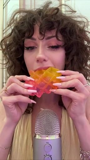 Waffle Eating and Sucking Asmr