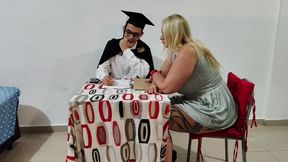 madrasta e fudida pelo entiado antes da festa de formatura