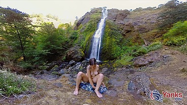 Horny Hiker Calliope Cums Hard!