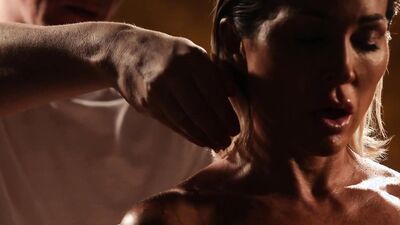 Smoking hot MILF is getting bonked in this raw scene