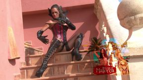 Hot babe in latex and fishnets, fetish clothing strips outside to get some real attention
