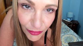 Roni Raye Private Show