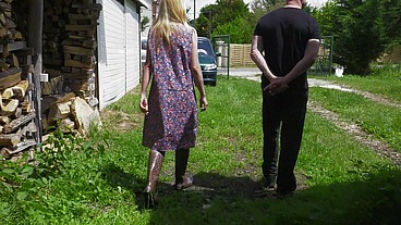 Blonde Milf blows big cocks in the garden 6021 1_1