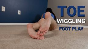 Barefoot Toe Wiggling Foot Play While Reading a Book - Kylie Jacobsx - WMV 1080p HD