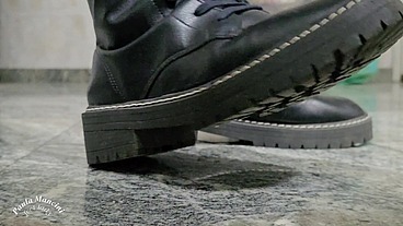 CRUSHING BOOT FANS
