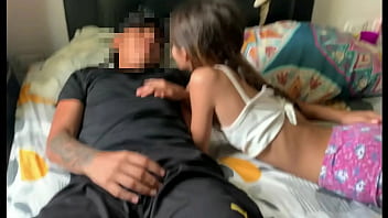 Hermanastra decidi&oacute_ tener sexo con hermanastro mientras los padrastros no est&aacute_n en casa - HISTORIA COMPLETA ...