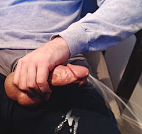 Ruined cum 3 three times in a minute- Massive cumshot!