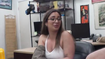 Busty slut Charlie Harper gets a wild sex for money
