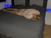 Masturbieren Multiple Orgasmen zittern Zucken stöhnen intensive Orgasmen heiss feucht enge Muschi
