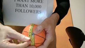 Very hot show with big balls!