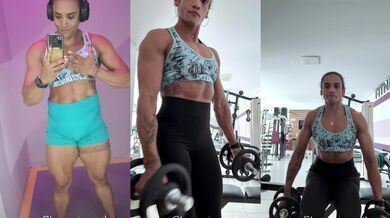 Ebony muscle femdom flexes her rigid ass till it trembles