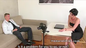 Experienced Young Guy Bangs Milf Agent