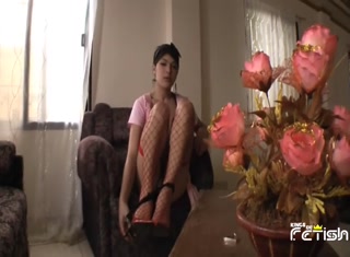 Skinny teen shemale plays with her big and shaved cock until cums